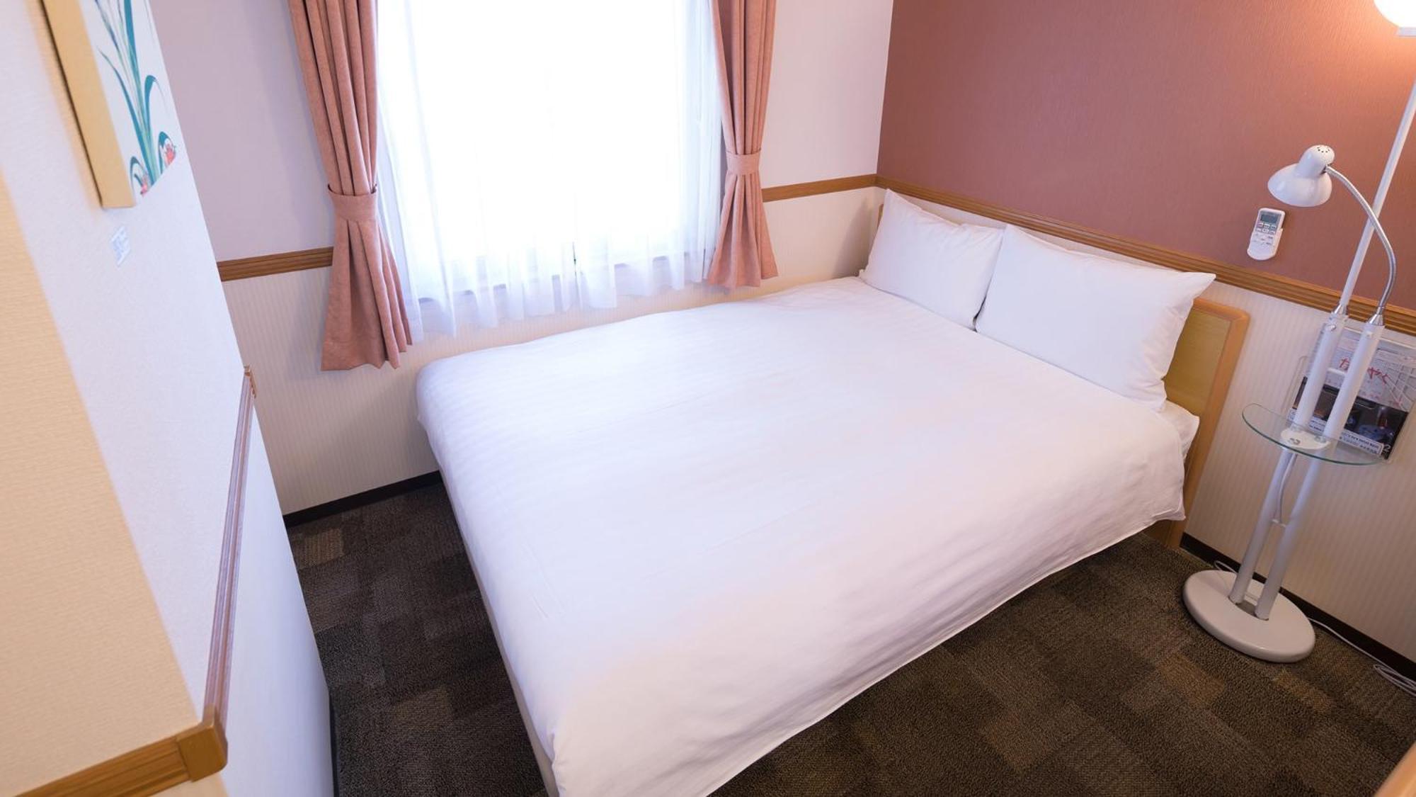 Toyoko Inn Higashi-Hiroshima Saijo Ekimae Habitación foto