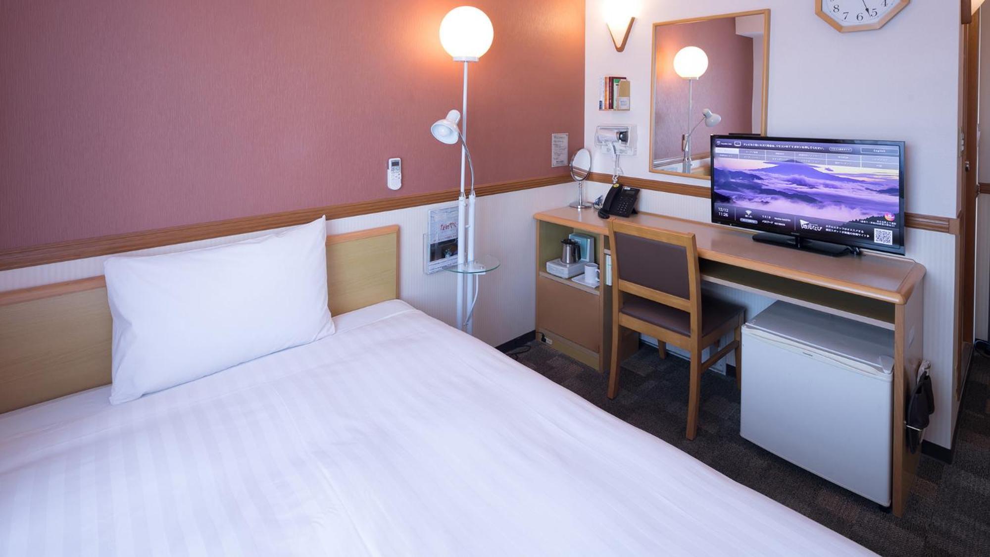 Toyoko Inn Higashi-Hiroshima Saijo Ekimae Exterior foto